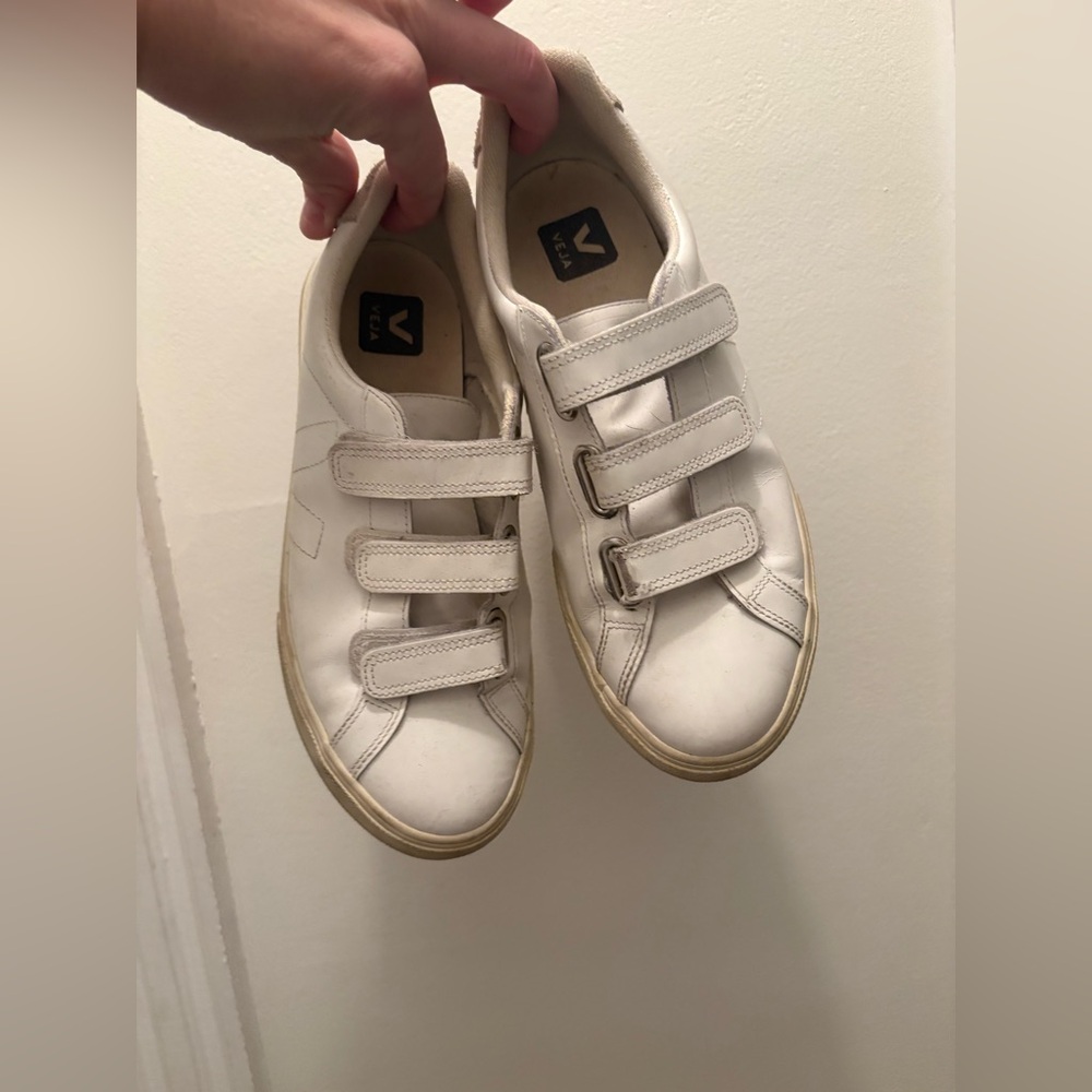 Veja Sneakers